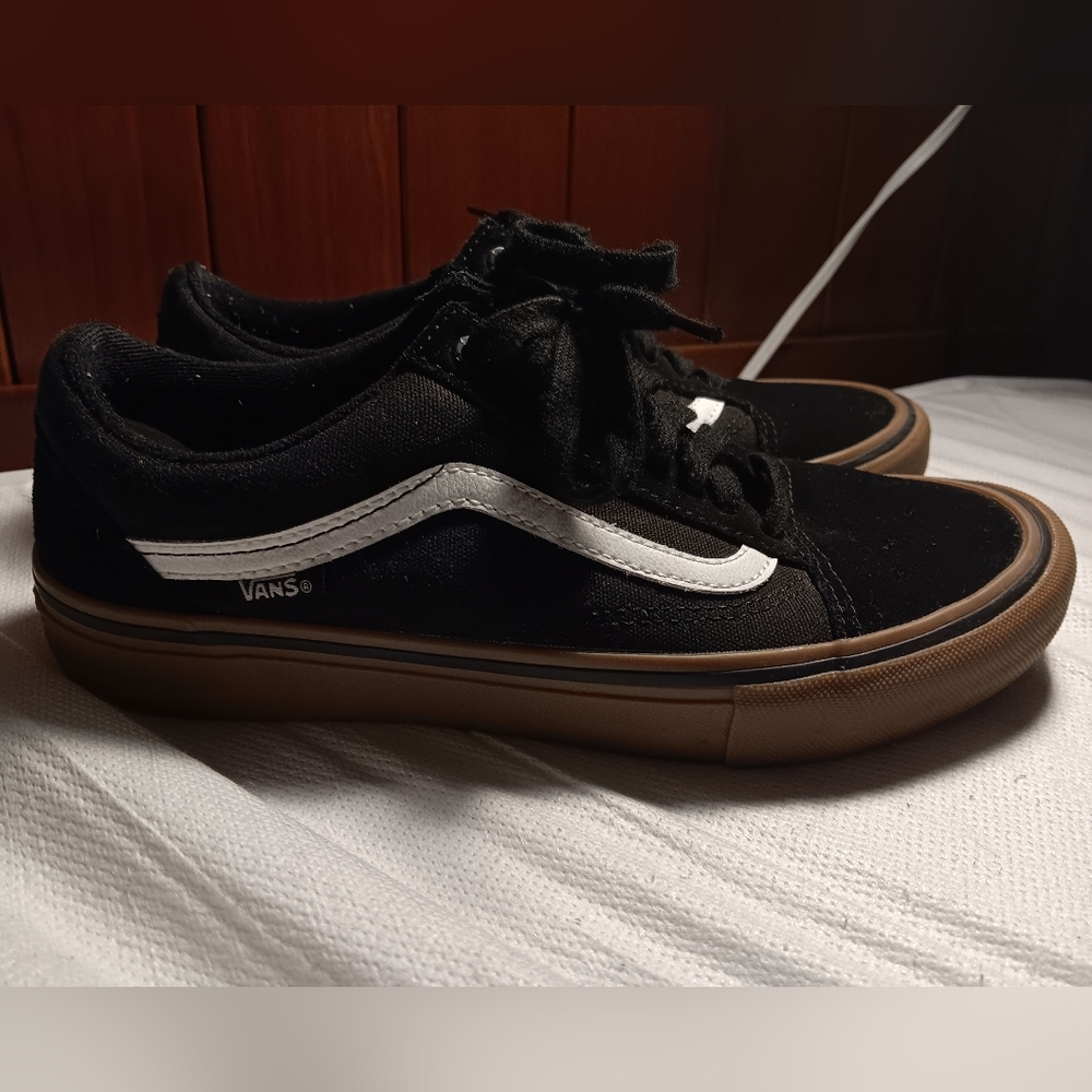 Vans Black Mens size 8 New without tags